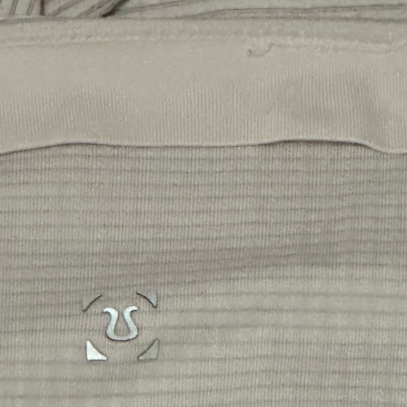 🍋 Lululemon Metal Vent tee - Picture 2 of 3